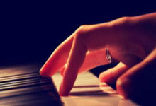 白蜡木做床的害处，哪种实木床最好而又实用